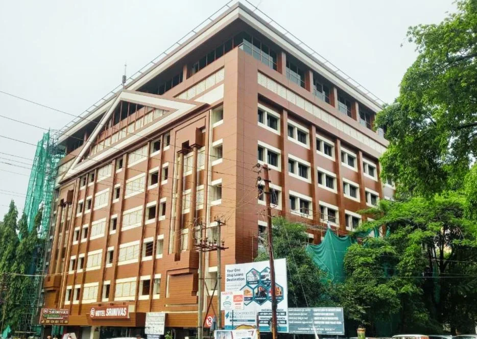 Institutional block