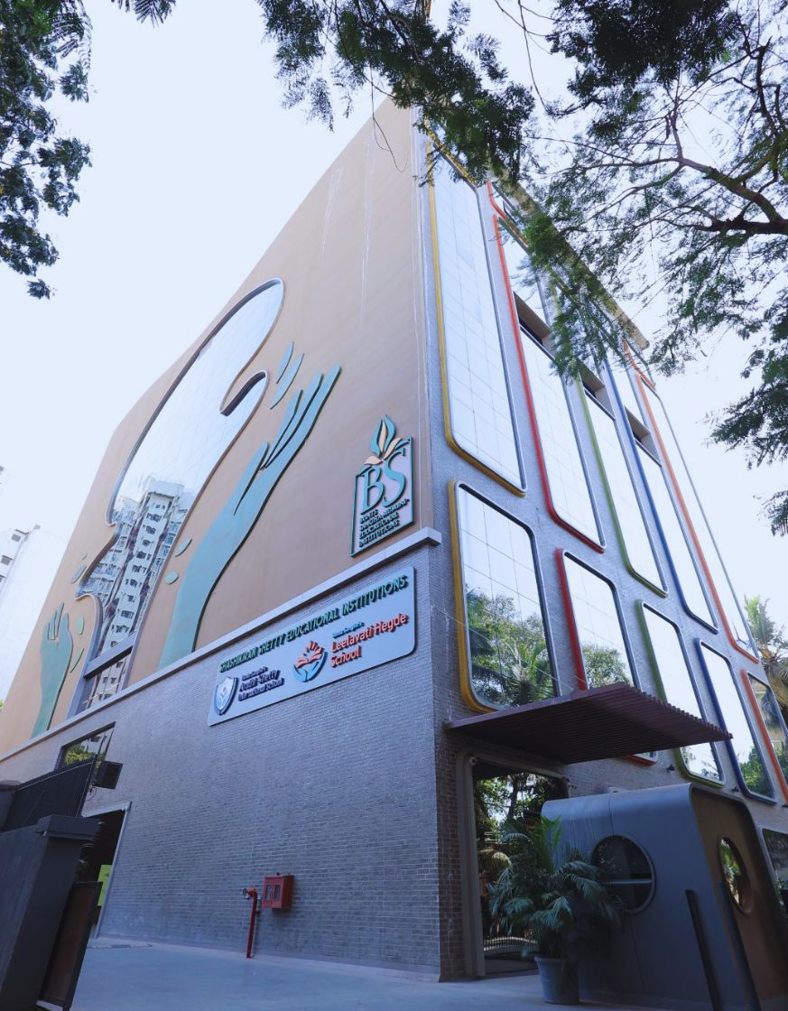 Mural facade