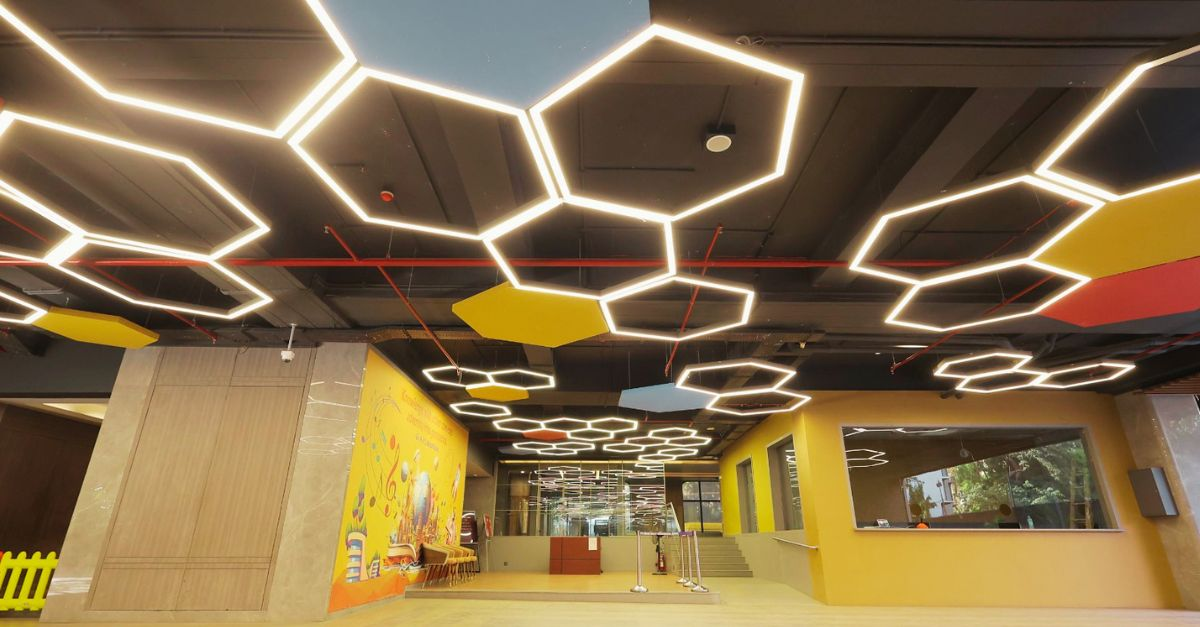 Hexagon lobby